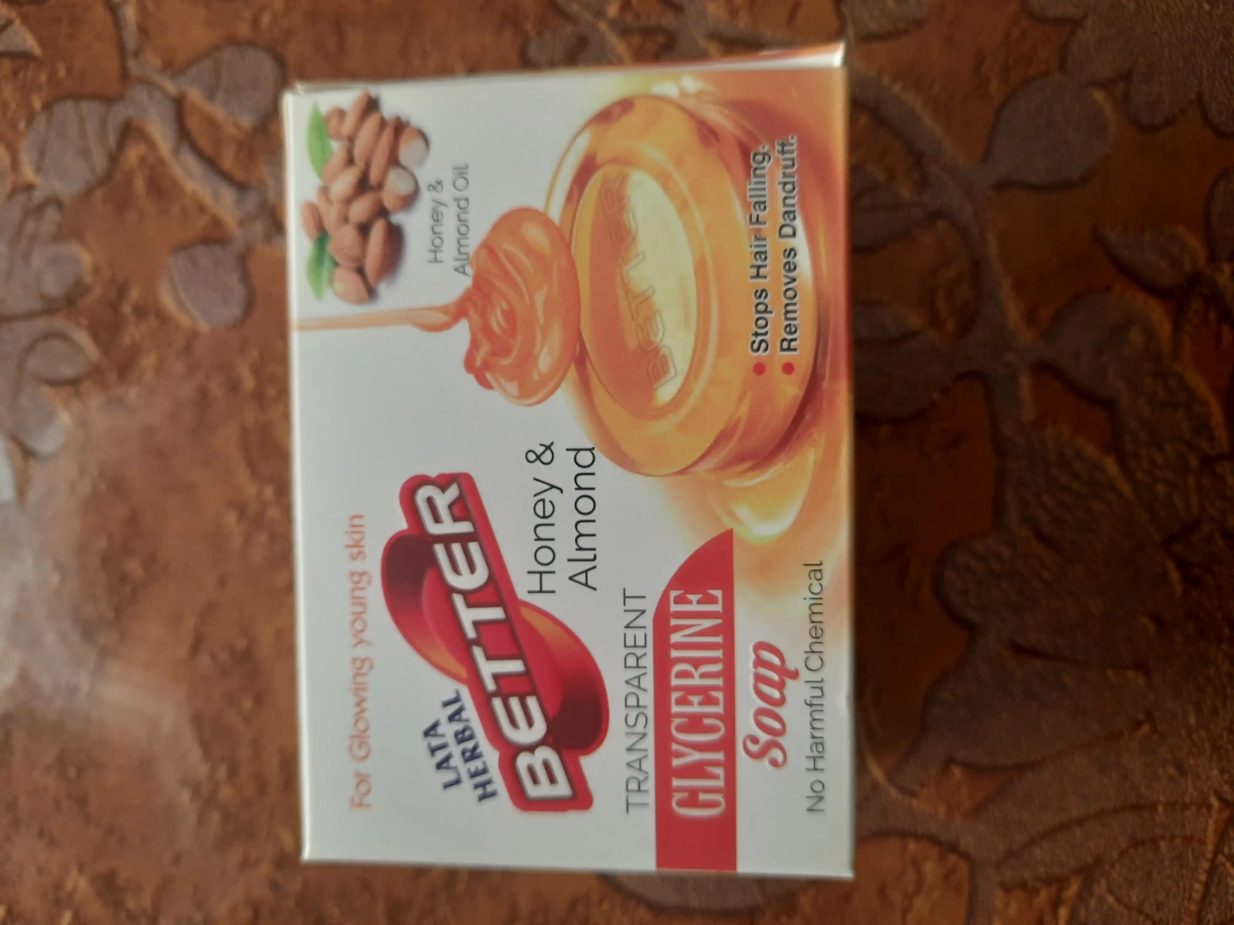 হানি এন্ড আলমন্ড সোপ